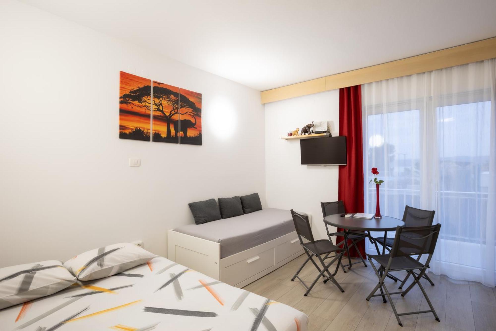 Apartma Zusterna Koper Exterior foto